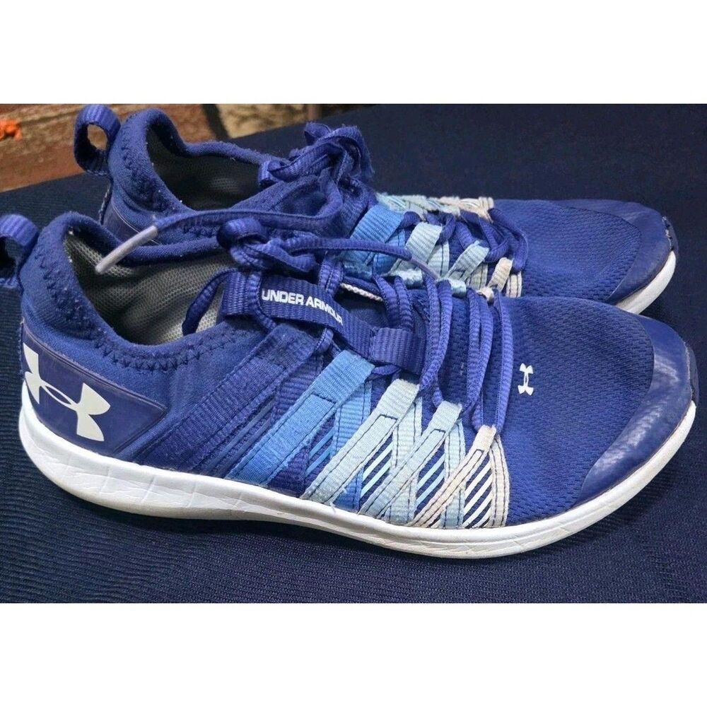 Under Armour Size 2.5Y Infinity Blue Running Shoes